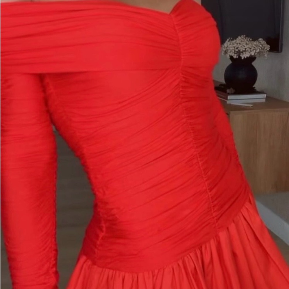 Elegant Red Off-Shoulder Dress